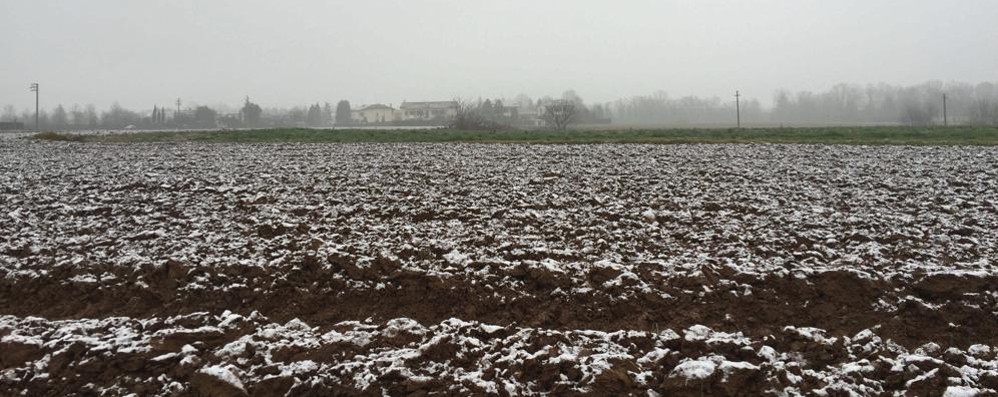 Meteo, la spolverata di neve tra Lesmo e Camparada