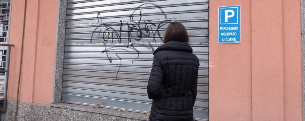 Il furto al bar della stazione di Lentate sul Seveso
