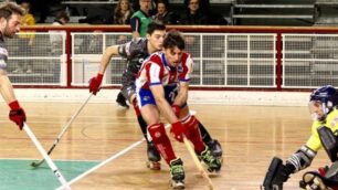 Hockey Centemero Monza, un tentativo offensivo di Lucas Martinez