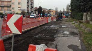 Il cantiere della rotatoria di Peregallo tra Arcore e Lesmo