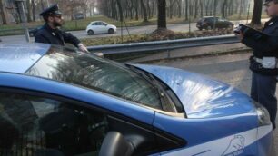 Una volante della polizia di stato di Monza