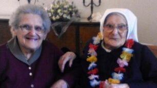 Enrica, 96 anni e suor Angela Mariani, 101 anni