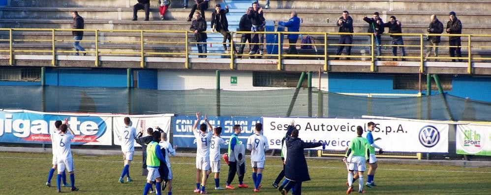 Calcio, lL'esultanza finale del Seregno