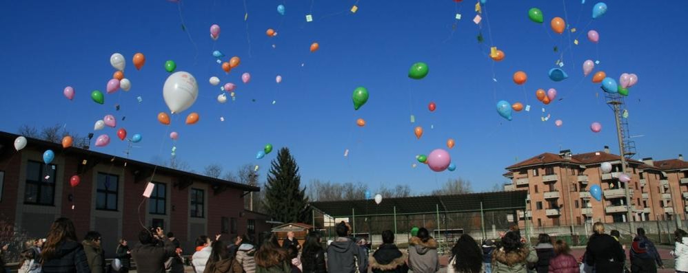 Il 15 febbraio lancio di palloncini colorati al Centro Maria Letizia Verga e alla scuola Salvo D’Acquisto