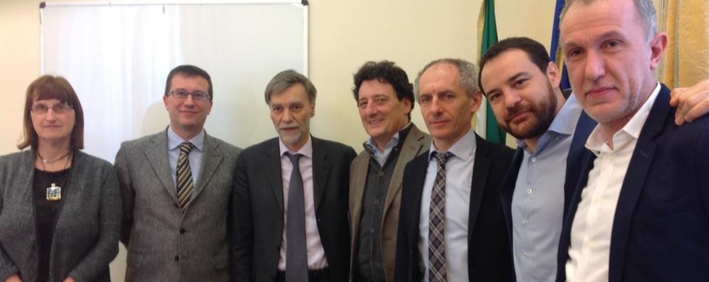 I sindaci della Brianza col ministro: Monguzzi, Corti, Delrio, Ponti, Butti, Rampi e Brambilla