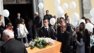 I funerali a Renate della dottoressa Lorena Pozzi