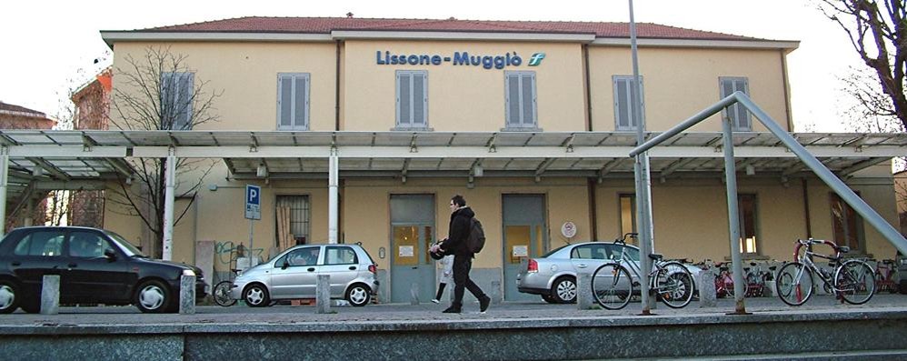 LISSONE PIAZZALE STAZIONE