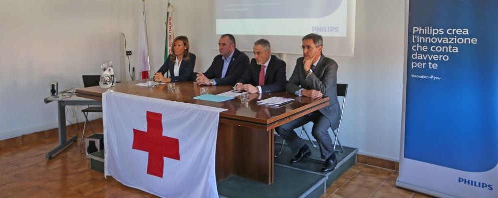 Monza, la presentazione del progetto Health for life: collaborazione Croce Rossa - Brianza per il cuore - Philips