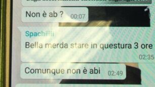 Lo screenshot del telefonino del 19enne arrestato