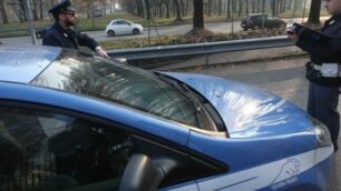 Un controllo della Polizia di Stato