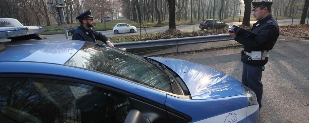 Una volante della polizia di Monza