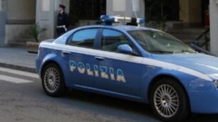 Sul caso indagano gli agenti della polizia di stato