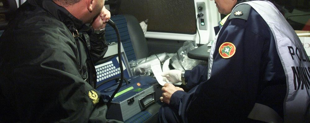 Controlli con l’etilometro