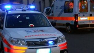 Sul posto ambulanze, carabinieri e vigili del fuoco (foto d’archivio)