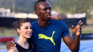 Giussano: Sara Galimberti con Usain Bolt in Giamaica (foto dalla pagina facebook ufficiale di Galimberti)