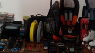 Parte della refurtiva recuperata dai carabinieri
