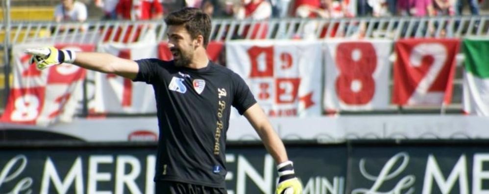 Calcio: Matteo Andreoletti, nuovo allenatore del Seregno, con la maglia della Pro Patria nella sua ultima stagione agonistica