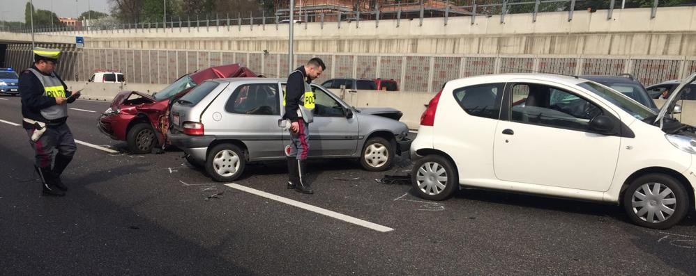 Monza, mercoledì 6 aprile: l’ incidente in Valassina che ha coinvolto cinque auto