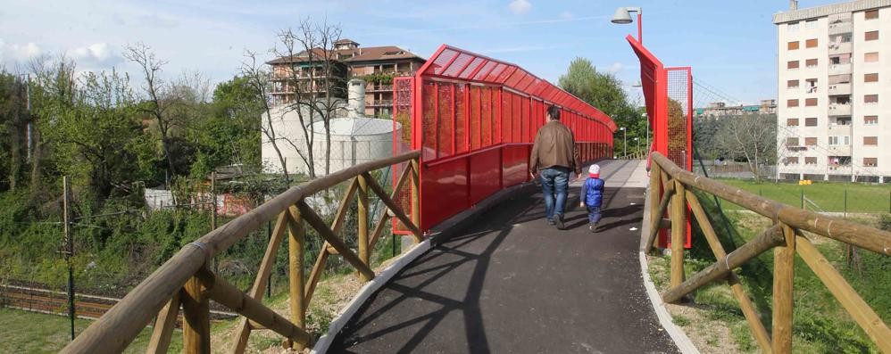 Monza, passerella ciclopedonale in viale Elvezia