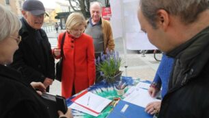 Monza Gazebo raccolta firme contro chioschi comunali