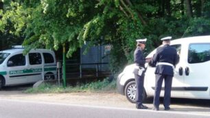 I controlli della polizia locale di Cesano nelle Groane per contrastare  lo spaccio di droga - foto Cristina Marzorati