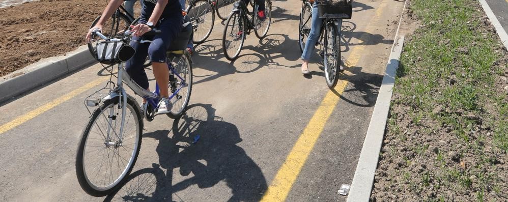 Tre incidenti con ciclisti coinvolti tra Lesmo, Arcore e Nova Milanese