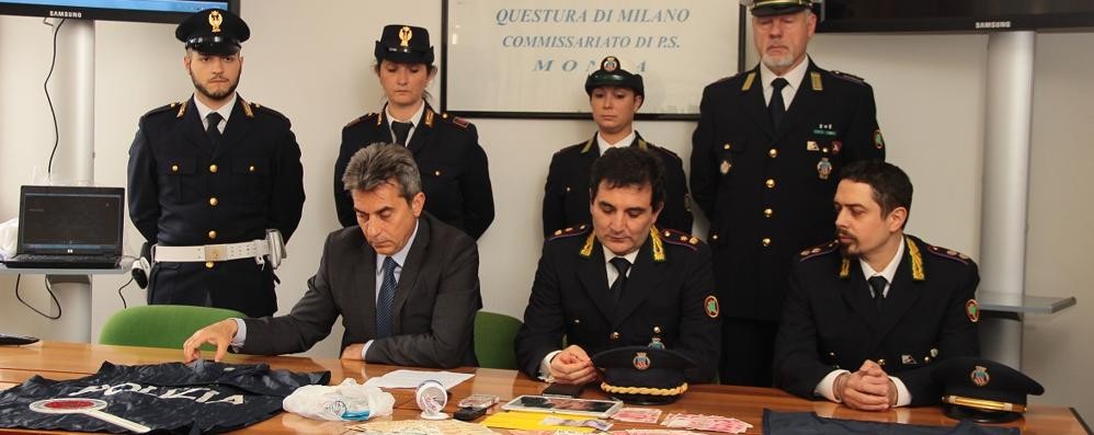 Operazione antiprostituzione  della polizia locale di Lissone e polizia di Stato di Monza  - Foto Pioltelli