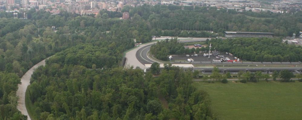 Monza Festival del volo autodromo