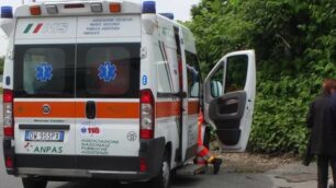 L’uomo è stato subito soccorso