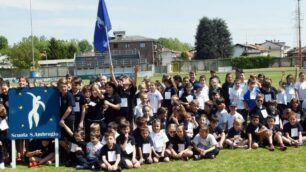 Seregno - Gli studenti della scuola Sant’Ambrogio ancora una volta vincitrice del trofeo Effebiquattro - Città di Seregno (Foto Pozzi)