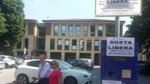 Il parcometro di Carate Brianza - foto Botto Rossa