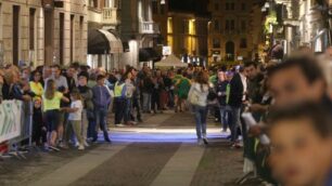 Il pubblico al via della Monza - Resegone 2016