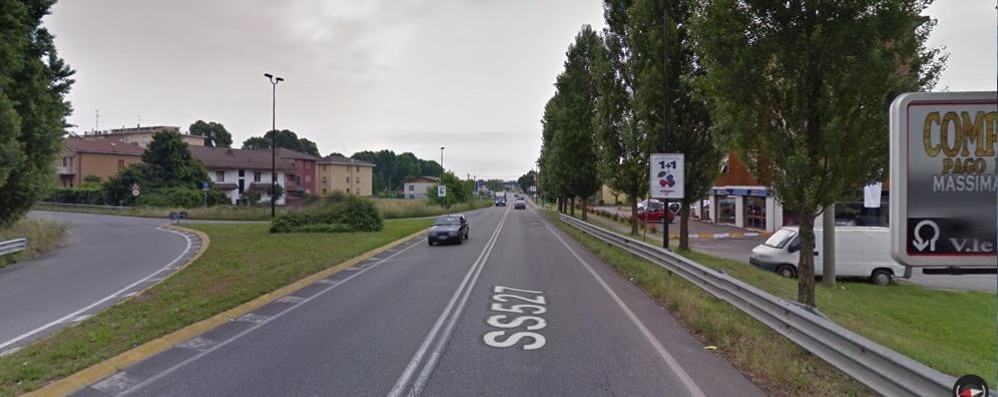 Limbiate, via Monza all’altezza di via Montegrappa - da Google Maps