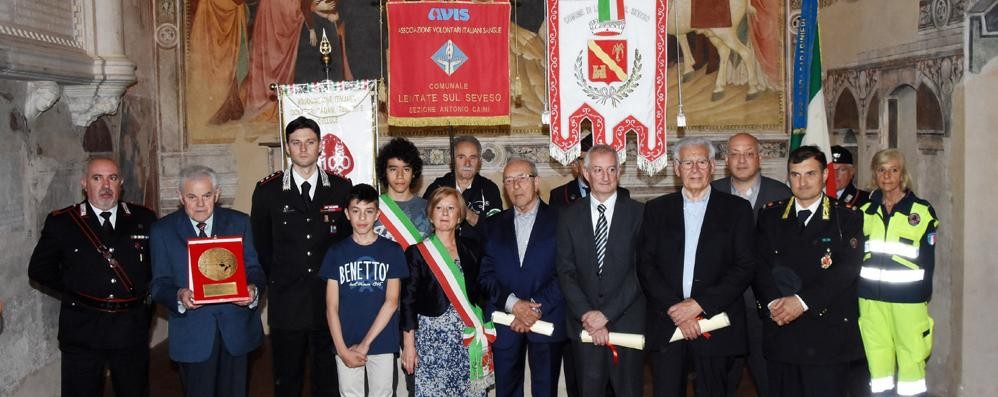 La consegna delle benemerenze a Lentate sul Seveso