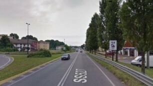 Limbiate, la via Monza all’altezza di via Montegrappa da Google Maps