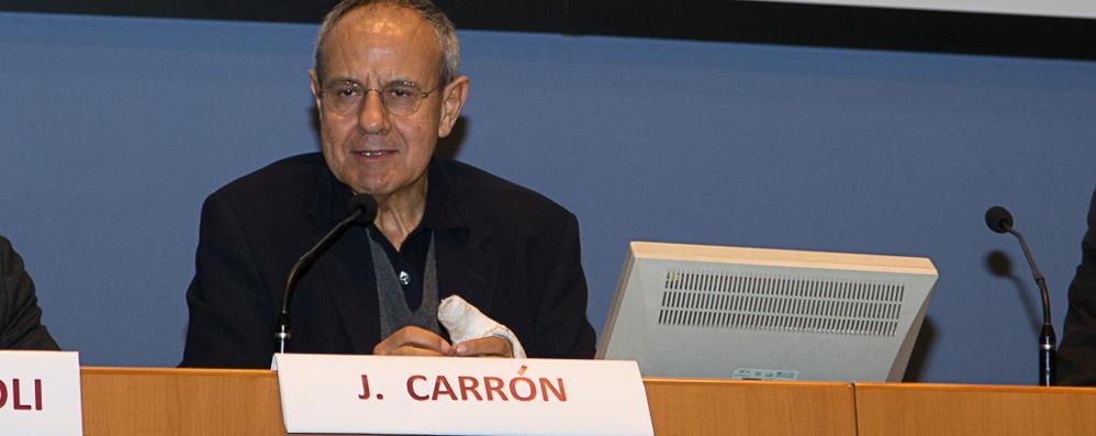 Una presentazione del libro di Juan Carrón