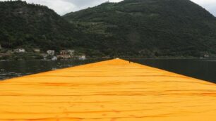 La passerella di Christo sul lago d’Iseo - foto Eco di Bergamo