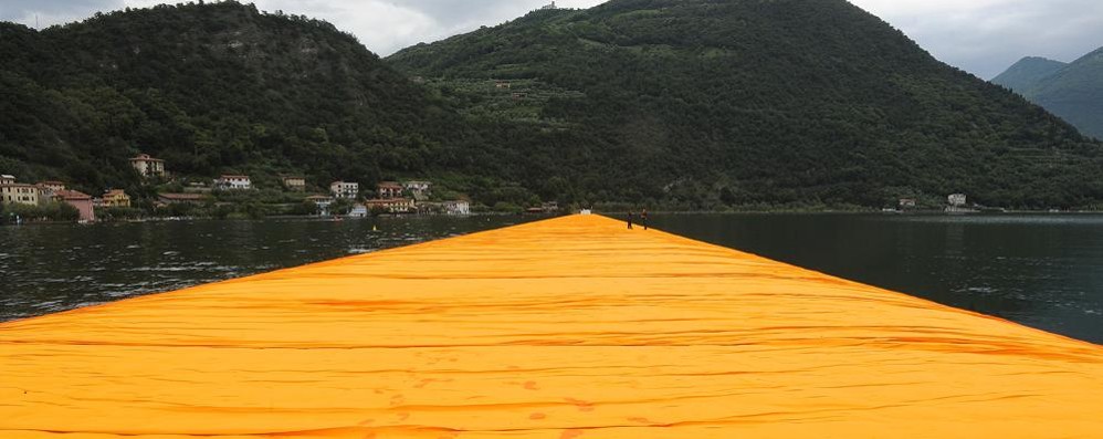 La passerella di Christo sul lago d’Iseo - foto Eco di Bergamo