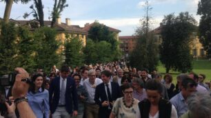 Vittorio Sgarbi ad Arcore per la campagna elettorale di Puglisi