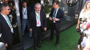 radaelli Monza Gran premio Italia 2015 Roberto Maroni con i dirigenti Sias dopo l incontro con Bernie Ecclestone