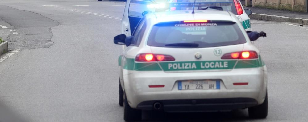 All’incidente ha assistito una pattuglia della polizia locale