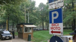 Il parcheggio al parco di Monza (prima dell’aumento)