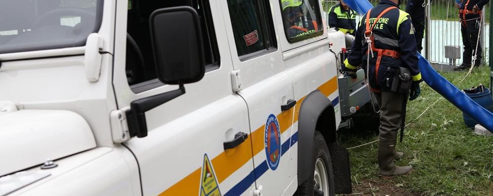 Protezione civile - Foto di Danilo Penati, protezione civile Burago