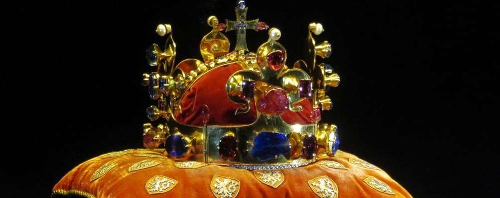 La corona di San Venceslao, con cui fu incoronato Carlo IV