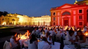 La cena in bianco di Monza: in 1000 alla Villa reale
