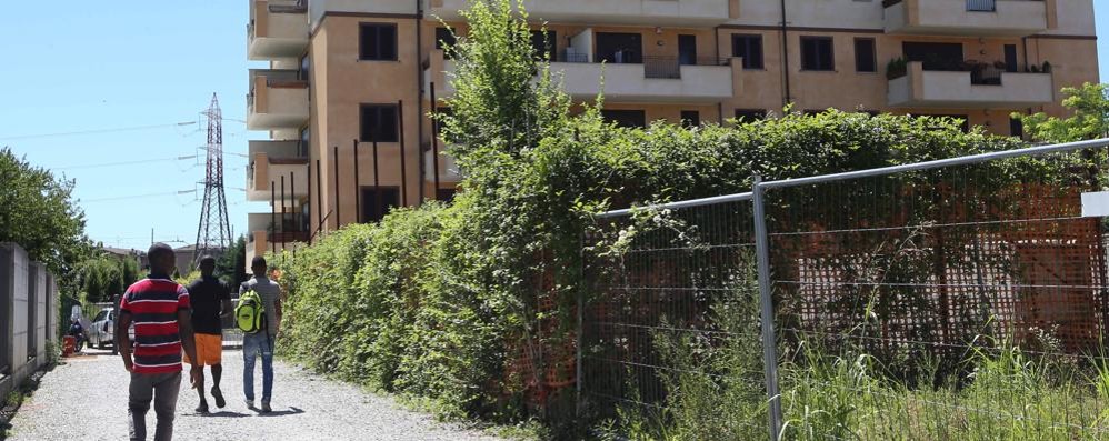 Monza, la palazzina di via Asiago