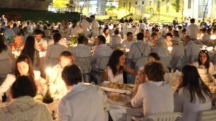 MONZA cena in bianco