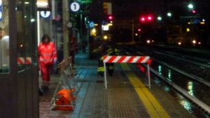 I soccorritori alla stazione di Seregno