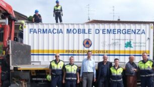 Cesano Maderno, la farmacia mobile d’emergenza della Protezione civile - foto Cristina Marzorati