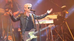 Luciano Ligabue sul palco di Monza